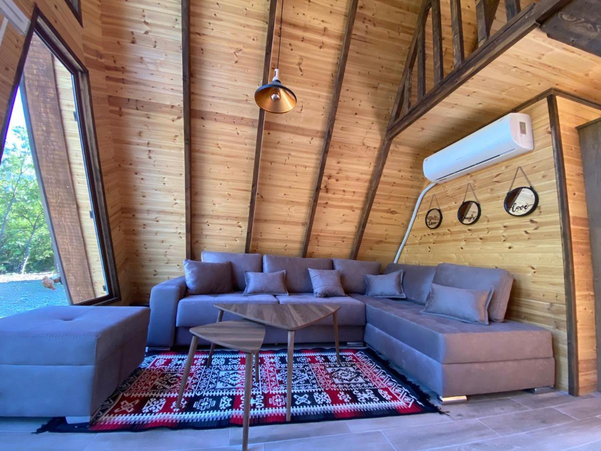 Agora Farmhouse Koman Zewnętrze zdjęcie