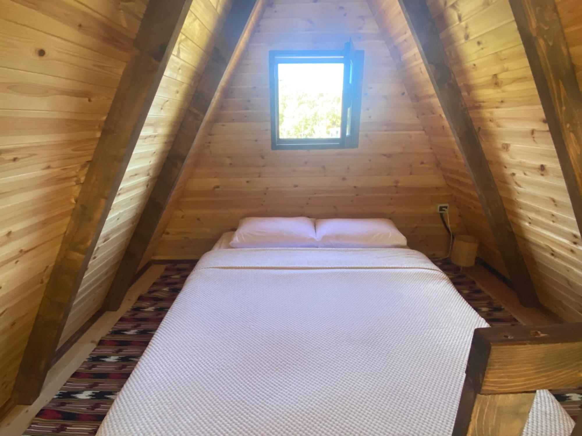 Agora Farmhouse Koman Zewnętrze zdjęcie