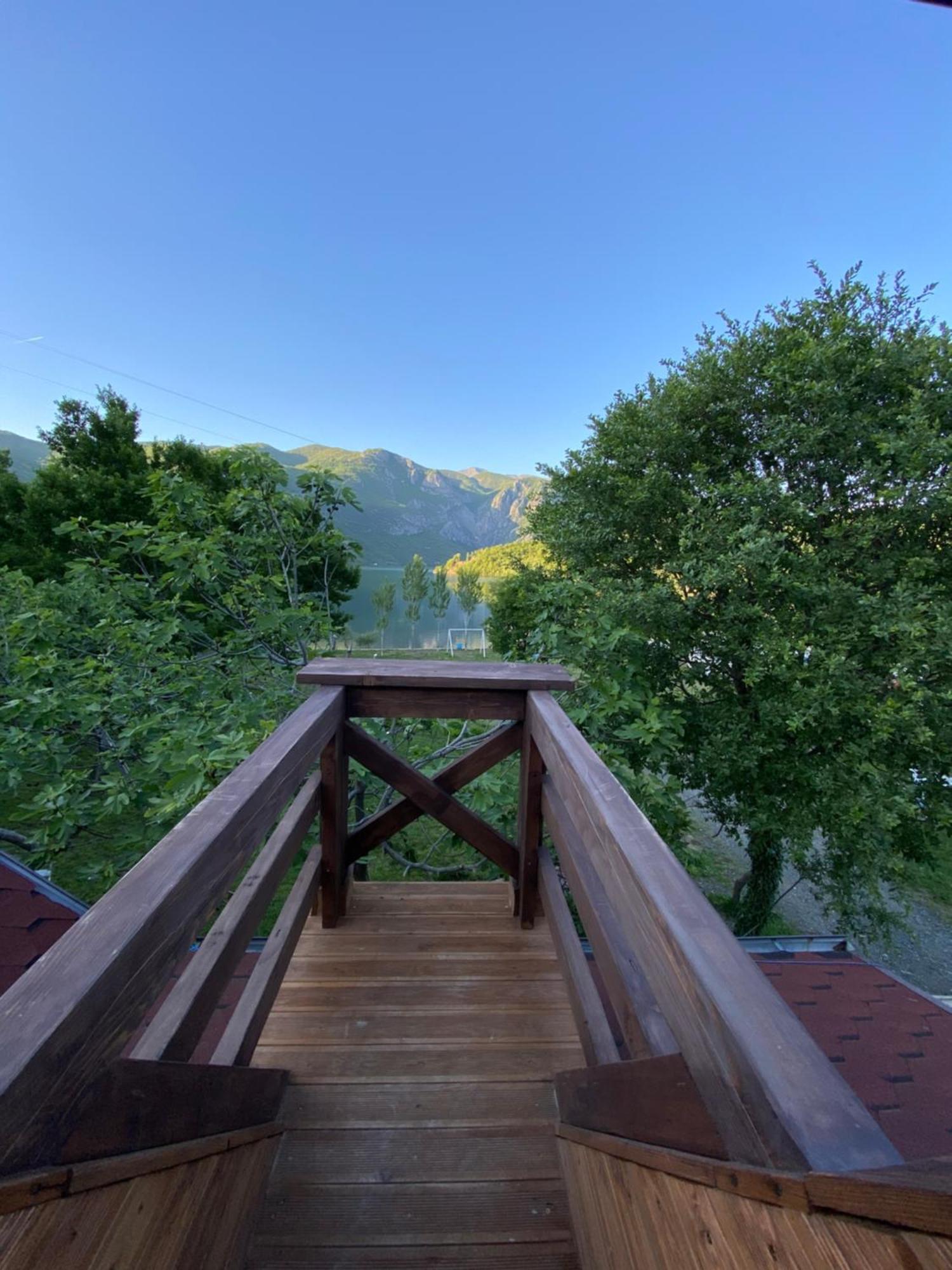 Agora Farmhouse Koman Zewnętrze zdjęcie